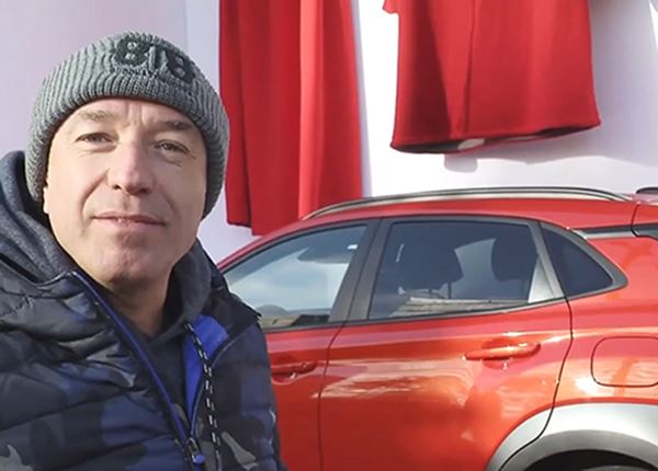 Wat vindt Tom Coronel van RTL Autowereld van de Hyundai KONA? Bekijk de test