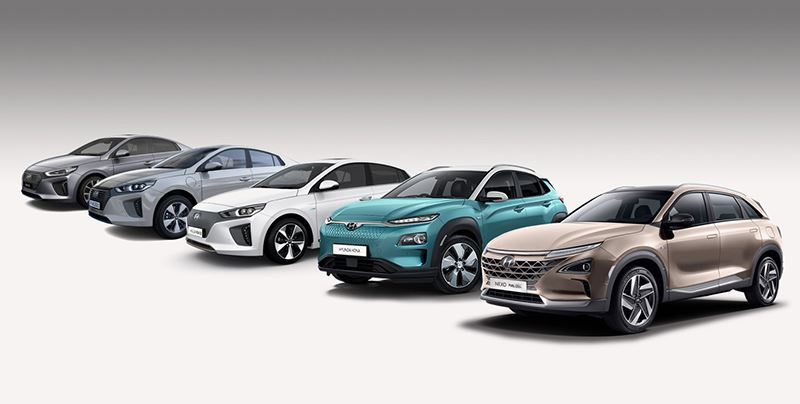 De elektrische familie van Hyundai telt vijf modellen: de KONA Electric, IONIQ Electric, IONIQ Hybrid, IONIQ Plug-in Hybrid en de waterstofauto Hyundai NEXO.