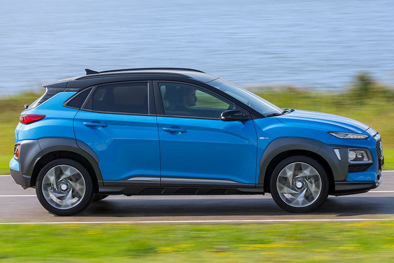 De Hyundai KONA Hybrid.
