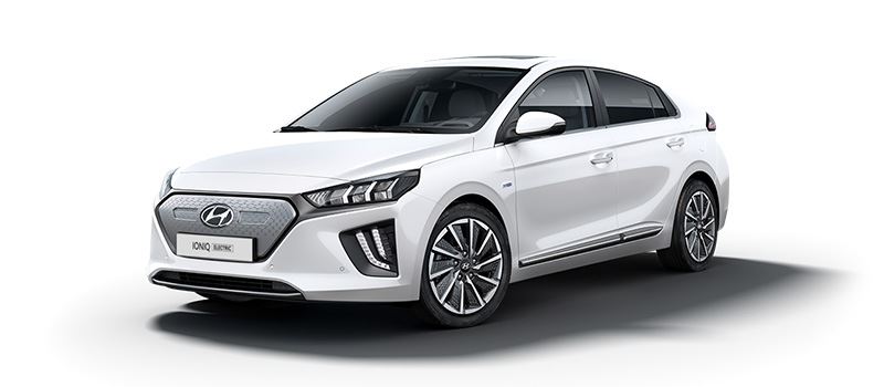 De Hyundai IONIQ Electric is als een van de weinige volledig elektrische auto's direct leverbaar.