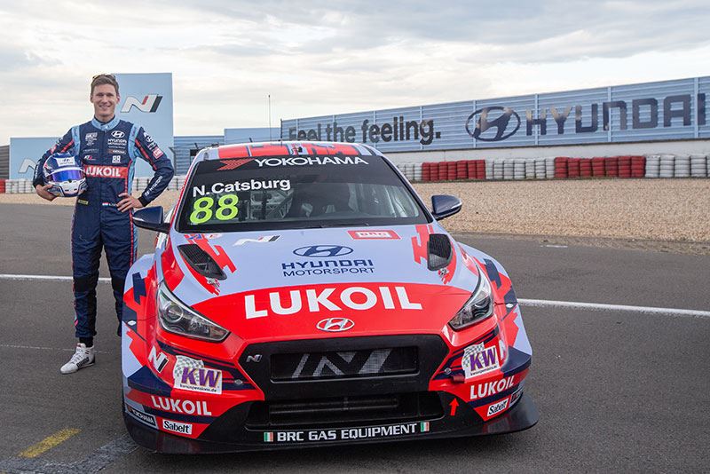Nick Catsburg in 2019 bij zijn Hyundai i30 N TCR.