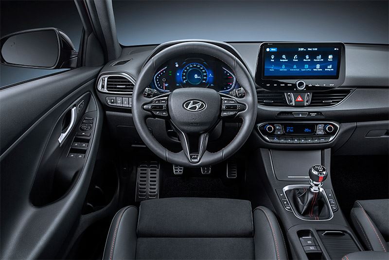 De Hyundai i30 met 10,25-inch multimediascherm.