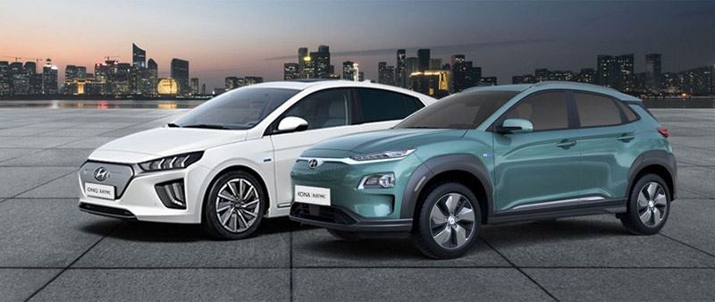 De Hyundai IONIQ Electric (links) en KONA Electric.