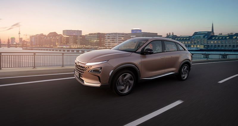 Hyundai is het enige automerk ter wereld met een in serie geproduceerde waterstof-elektrisch aangedreven auto, de NEXO.