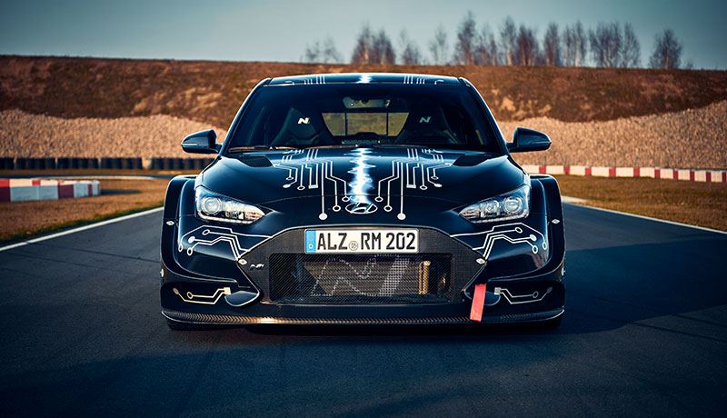 De Hyundai RM20e kun je zien als een rijdend laboratorium voor het testen van high-performance technologie.