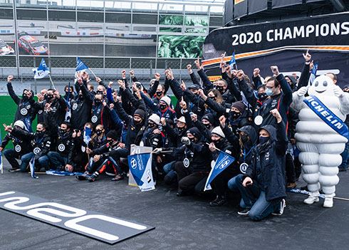 Rallyrijders Hyundai prolongeren constructeurstitel in WK